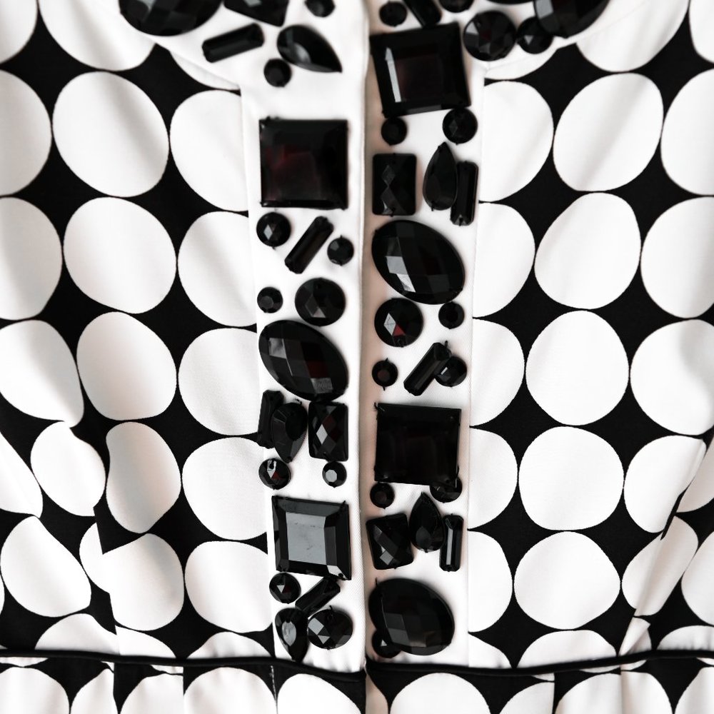 C2 STUDIO Black & White Circle Pattern Dress with Gemstones - Size Small - Picture 7 of 8